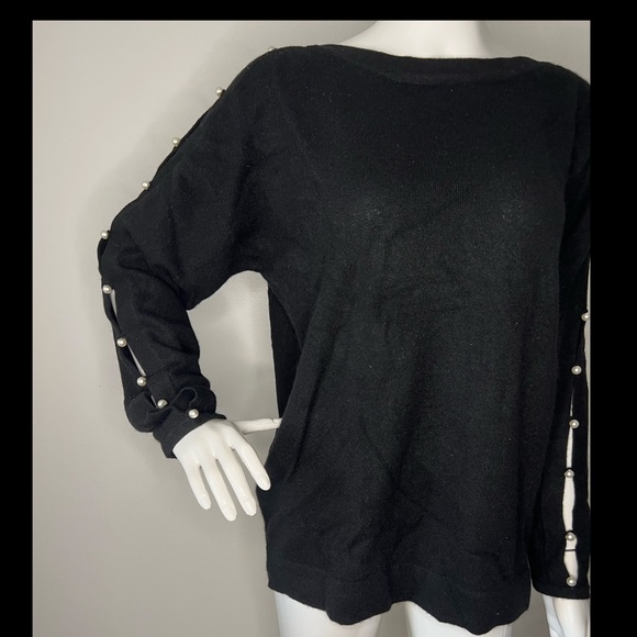 BLOOMINGDALE’S Pearl Cashmere Sweater - Picture 2 of 5